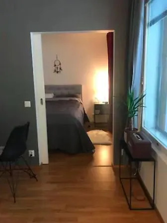 A Cozy Near Both A Natural Park And City *